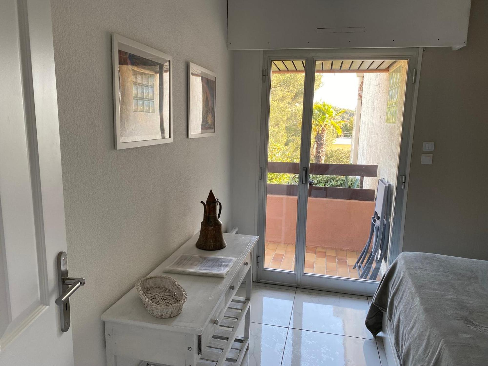 Cosy A De Portissol-climatise-parking Prive Apartment *